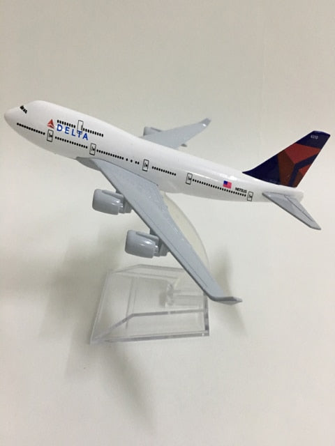 JASON TUTU Original model a380 airbus Boeing 747 airplane model aircraft Diecast Model Metal 1:400 airplane toy Gift collection baby magazin 