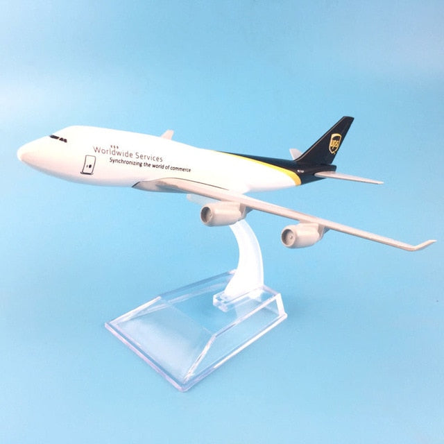 JASON TUTU Original model a380 airbus Boeing 747 airplane model aircraft Diecast Model Metal 1:400 airplane toy Gift collection baby magazin 