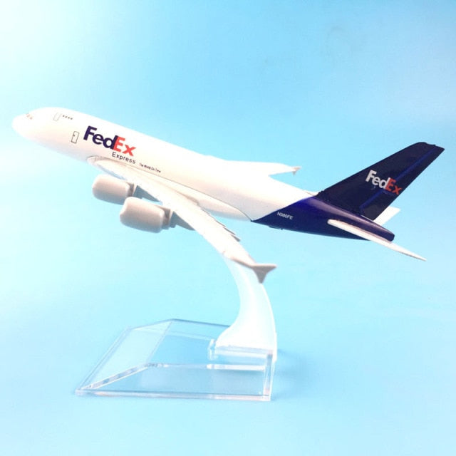 JASON TUTU Original model a380 airbus Boeing 747 airplane model aircraft Diecast Model Metal 1:400 airplane toy Gift collection baby magazin 