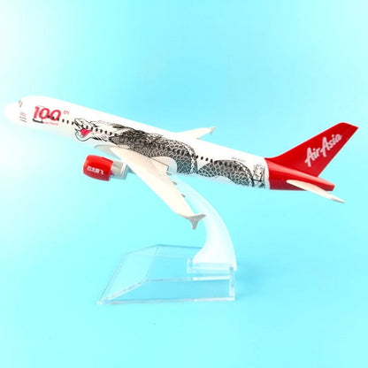 JASON TUTU Original model a380 airbus Boeing 747 airplane model aircraft Diecast Model Metal 1:400 airplane toy Gift collection baby magazin 